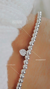 925 Echtsilber Perlenarmband aus 3mm Sterling Silber Perlen mit einem kleinen weissen Zirkon Herz Anhänger auf Gummiband gezogen von Lymaja Jewelry